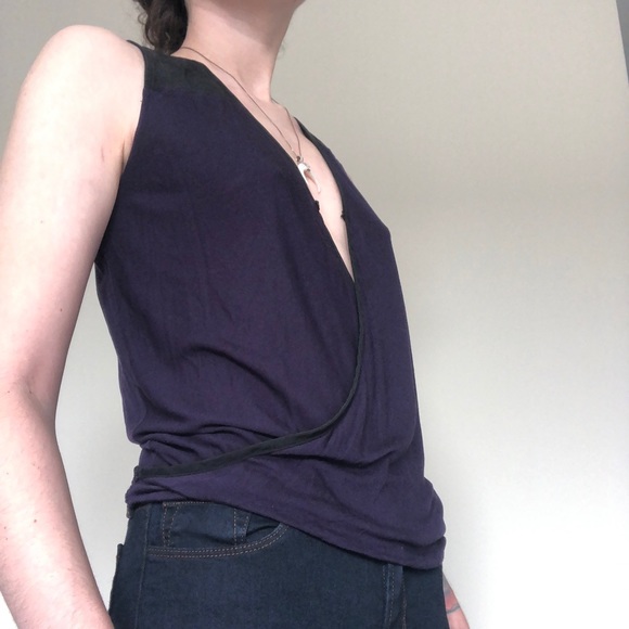 Faux Wrap Sleeveless Blouse Silk luxx tank - Picture 3 of 12